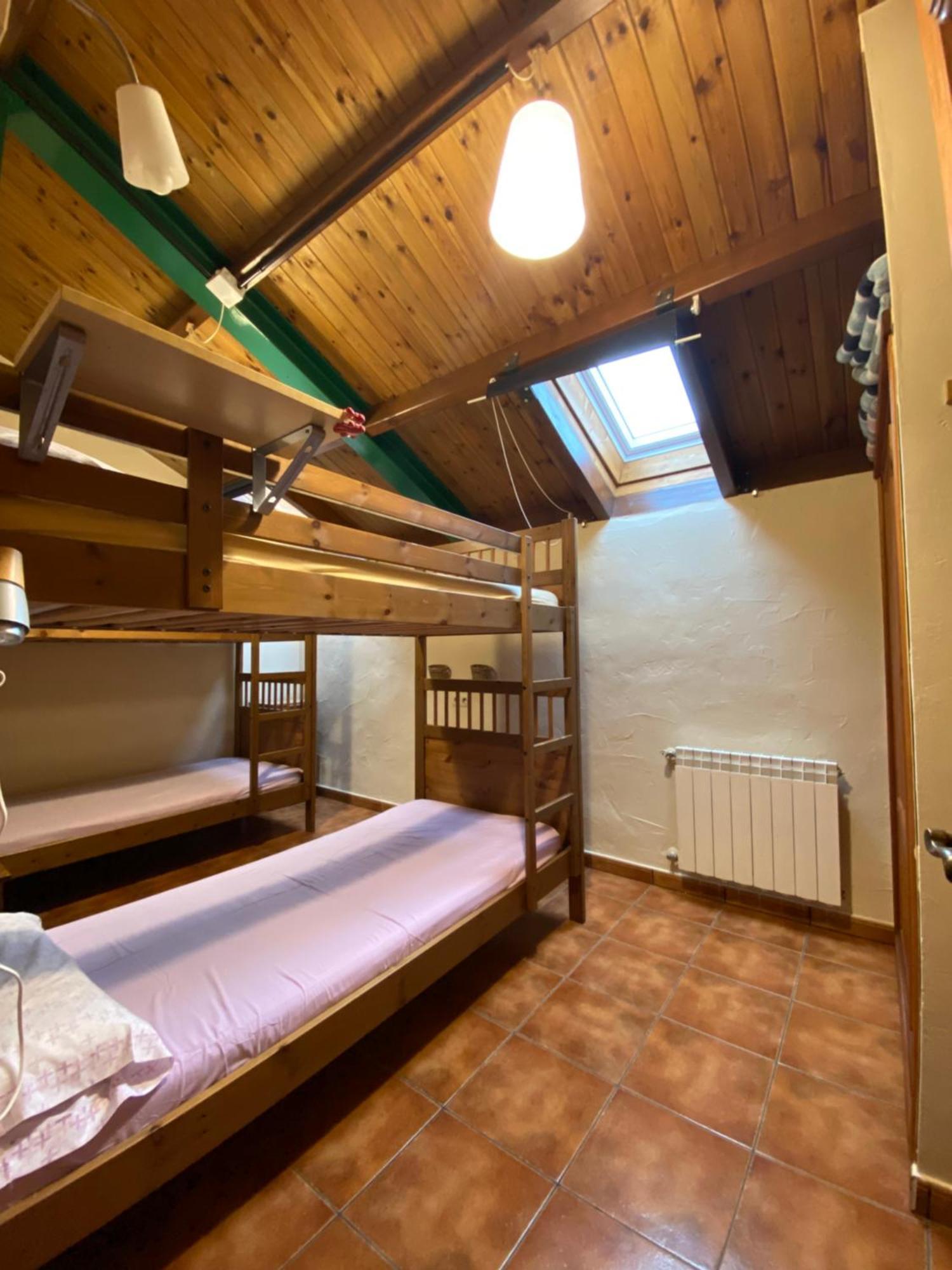 Albergue Pena Castil Sotres Bagian luar foto