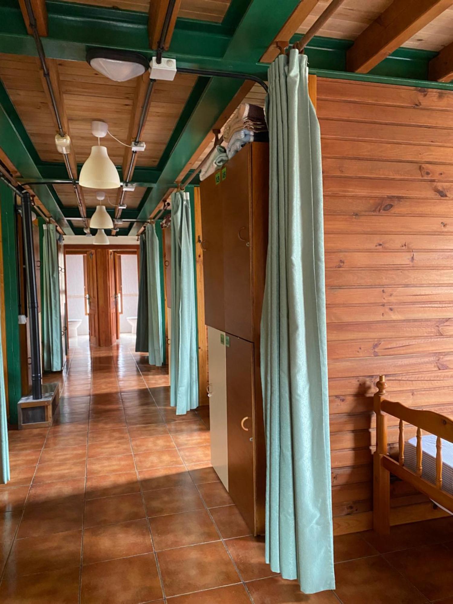 Albergue Pena Castil Sotres Bagian luar foto